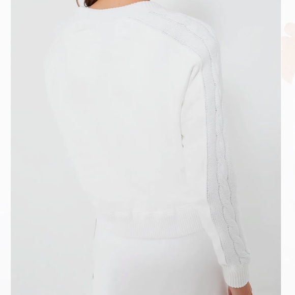 White Cable Knit Reid Sweatshirt
TNUCK SPORT - Picture 4 of 13